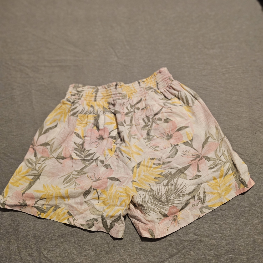 Briggs New York Pink and Yellow Floral Shorts - Picture 2 of 3